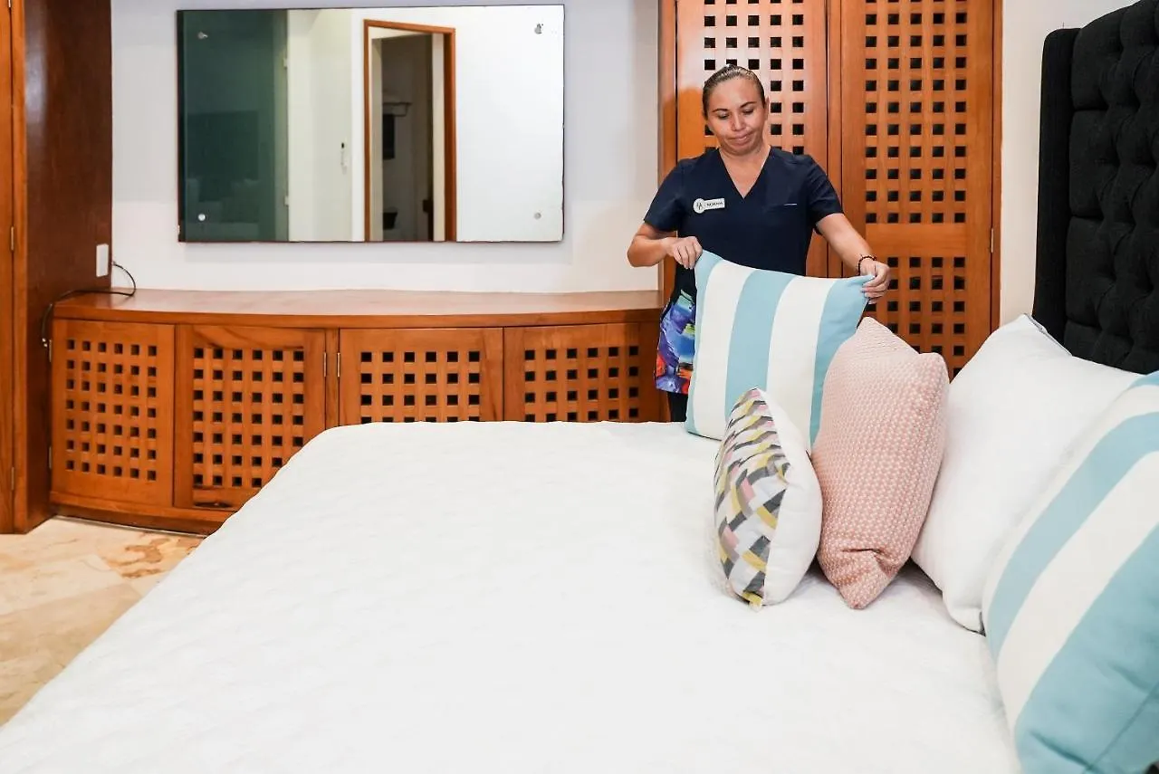 Hotel Db Isla Luxury Resort Ilha das Mulheres